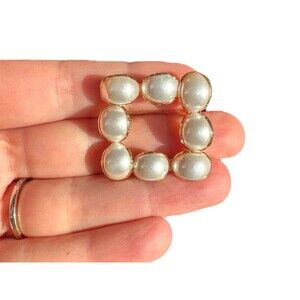 Vintage gold tone and pearl square brooch
